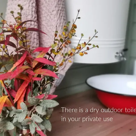 Arctic Nature Experience Glamping *